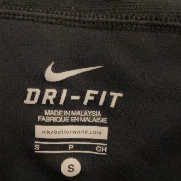 Shorts - Picture 2 of 4